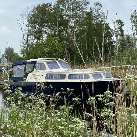 Boat Allemansfreon - Kamperen Op Het Water - Niet Om Mee Te Varen - Read Host Profile-Lees Hostprofiel Ютрейп Екстер'єр фото
