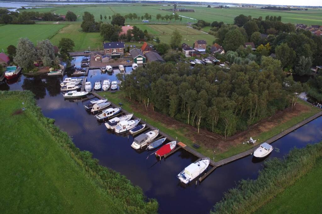 Boat Allemansfreon - Kamperen Op Het Water - Niet Om Mee Te Varen - Read Host Profile-Lees Hostprofiel Ютрейп Екстер'єр фото