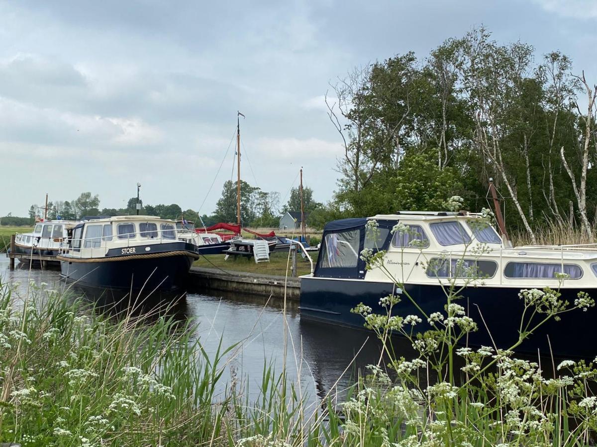 Boat Allemansfreon - Kamperen Op Het Water - Niet Om Mee Te Varen - Read Host Profile-Lees Hostprofiel Ютрейп Екстер'єр фото