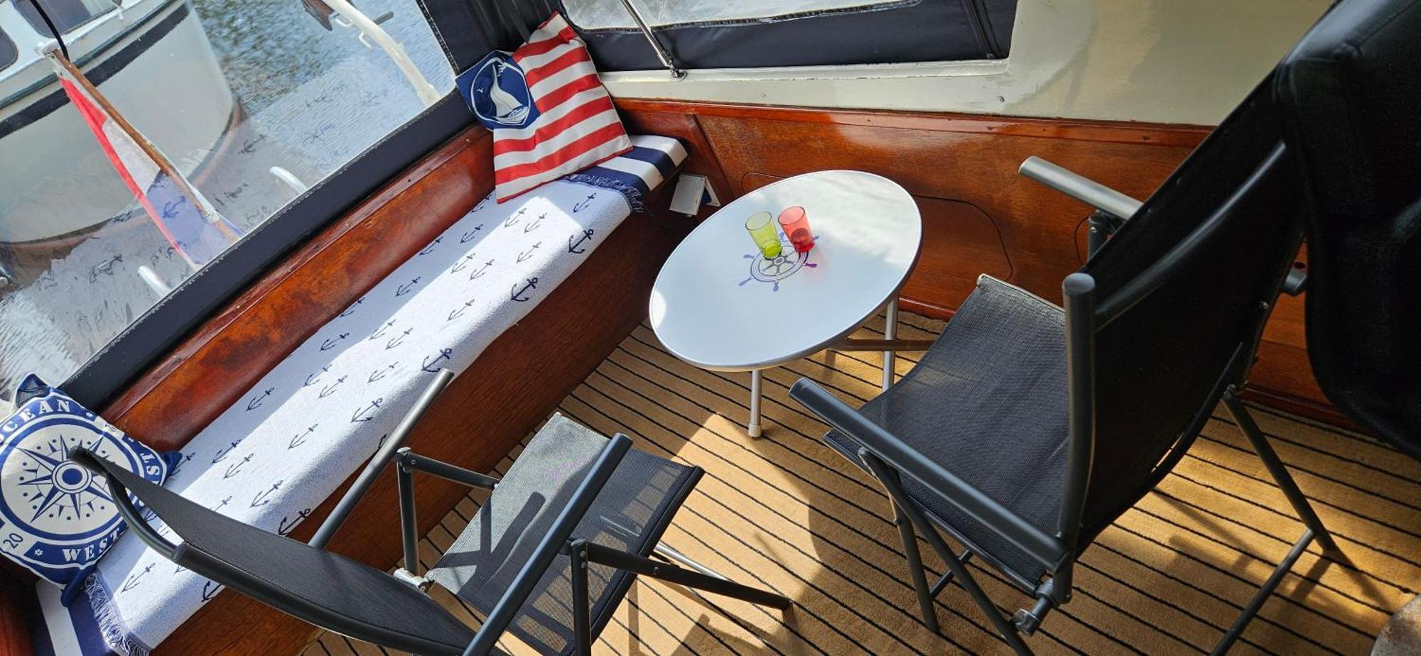 Boat Allemansfreon - Kamperen Op Het Water - Niet Om Mee Te Varen - Read Host Profile-Lees Hostprofiel Ютрейп Екстер'єр фото